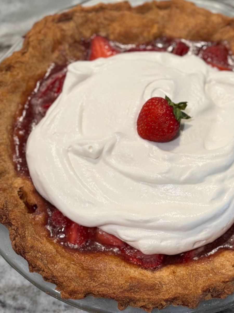 This fresh Strawberry Pie Recipe (without jello) is so delicious, low-sugar and actually a healthy treat! This jello-free strawberry pie is so simple to bring together, tastes like summer and is a dessert you won't feel bad about eating!